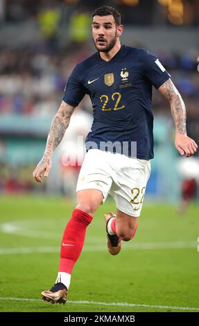 Frankreichs Theo Hernandez in Aktion beim FIFA-Weltmeisterschaftsspiel der Gruppe D im Stadium 974 in Doha, Katar. Foto: Samstag, 26. November 2022. Stockfoto