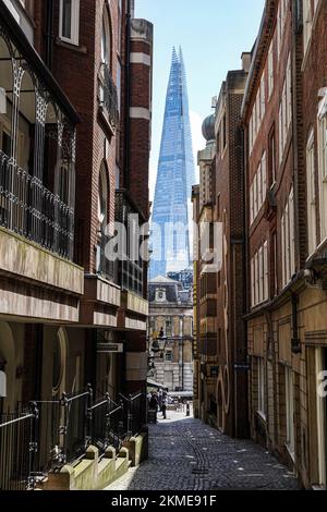 Der Shard Wolkenkratzer von der Lovat Lane aus gesehen, London England Vereinigtes Königreich Großbritannien Stockfoto