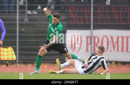 Bochum, Deutschland. 26.. November 2022. firo: 26.11.2022, Fußball: Staffel 2022/2023, 22/23 Regionalliga West: Spieltag 18 SG Wattenscheid 09 - Preussen Munster, Münster, SCP, Preußen 4:5 Duelle, Nicolai Remberg Credit: dpa/Alamy Live News Stockfoto