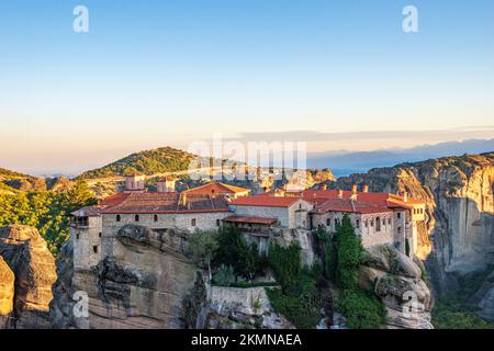 Das Heilige Kloster Varlaam ist das zweitgrößte Kloster von Meteora, Kalambaka in Griechenland Stockfoto
