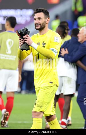 Der französische Torwart Hugo Lloris feiert den Sieg nach der FIFA-Weltmeisterschaft 2022, Fußballspiel der Gruppe D zwischen Frankreich und Dänemark am 26. November 2022 im Stadium 974 in Doha, Katar – Foto: Jean Catuffe/DPPI/LiveMedia Stockfoto