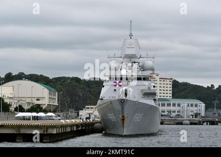 Präfektur Kanagawa, Japan - 05. September 2021: Königliche niederländische Marine HNLMS Evertsen (F805), De Zeven Provincien-Klasse Fregatte. Stockfoto