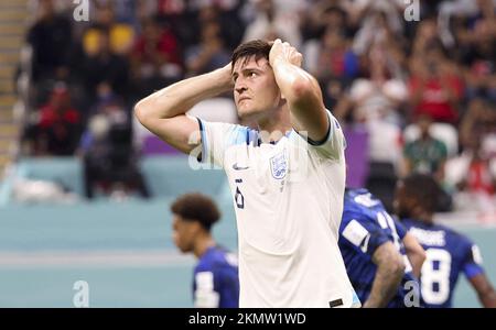 Harry Maguire von England während der FIFA-Weltmeisterschaft 2022, Fußballspiel der Gruppe B zwischen Katar und Senegal am 25. November 2022 im Al Bayt Stadium in Al Khor, Katar - Foto: Jean Catuffe/DPPI/LiveMedia Stockfoto