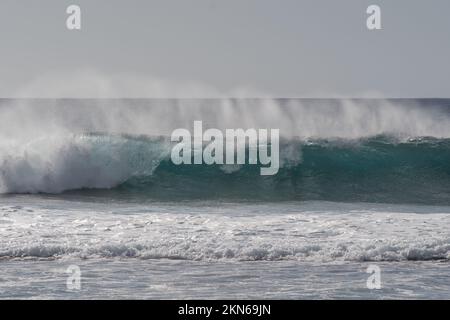 North Shore Banzai Pipeline High Waves auf Oahu Hawaii USA Stockfoto