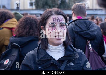 Rom, Italien. 26.. November 2022. Demonstration, organisiert von der Vereinigung "Non Una Di Meno" in Rom, gegen Gewalt gegen Frauen (Foto: Matteo Nardone/Pacific Press/Sipa USA) Kredit: SIPA USA/Alamy Live News Stockfoto