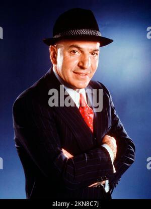 TELLY SAVALAS in KOJAK (1973), Regie: JEANNOT SZWARC und RUSS MAYBERRY. Kredit: UNIVERSAL TV / Album Stockfoto