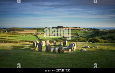 Keltischer Drombeg-Steinkreis im Bezirk Cork, Republik Irland Stockfoto