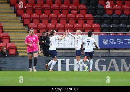 Brisbane Road, London, Großbritannien. 27.. November 2022. Frauen Continental League Cup, Tottenham Hotspur gegen Coventry United; Eveliina Summanen von Tottenham Hotspur feiert ihr Tor in der 5.-Minuten-Zeit für 1-0. Kredit: Action Plus Sports/Alamy Live News Stockfoto