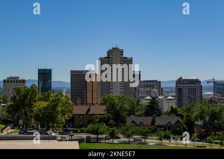 Überblick über die Innenstadt von Salt Lake City am Morgen von Capitol Hill Stockfoto