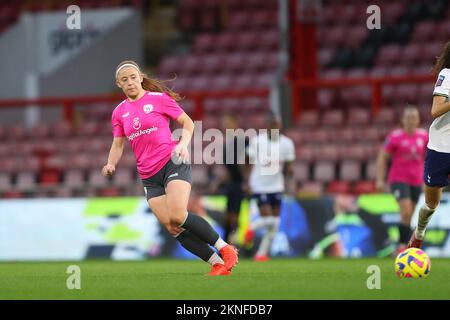 Brisbane Road, London, Großbritannien. 27.. November 2022. Damen Continental League Cup, Tottenham Hotspur gegen Coventry United; Merrick will von Coventry United Credit: Action Plus Sports/Alamy Live News Stockfoto