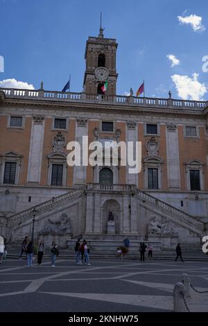 Rom, Italien - 22. September 2022 - Kapitolsplatz (Piazza del Campidoglio) auf dem Kapitolshügel an einem sonnigen späten Sommernachmittag Stockfoto