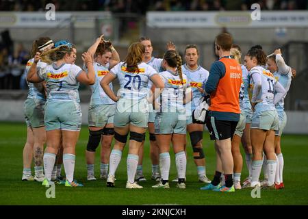 NORTHAMPTON, ENGLAND- Nov -27 - 2022 : The Harlequins während des Spiels Loughborough Lightning vs Harlequins in Franklin's Gardens am 27. November 2022 in Northampton, England Gutschrift: PATRICK ANTHONISZ/Alamy Live News Stockfoto