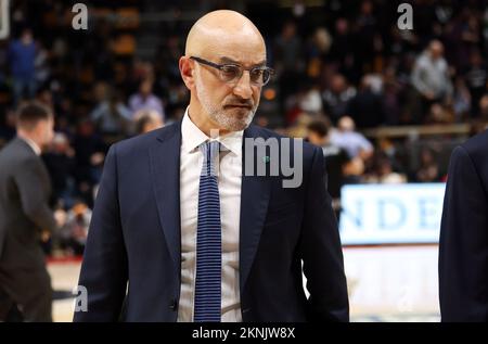 Während des italienischen Basketballspiels Segafredo Virtus Bologna gegen NBB Happy Casa Brindisi - Bologna, 27. November 2022 im Sportpalast Paladozza Stockfoto