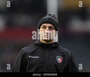 Leicester Tigers Head Coach Steve Borthwick während des Warm-up vor dem Gallagher Premiership-Spiel Leicester Tigers vs London Irish an der Mattioli Woods Welford Road, Leicester, Großbritannien, 27.. November 2022 (Foto von Nick Browning/News Images) Stockfoto