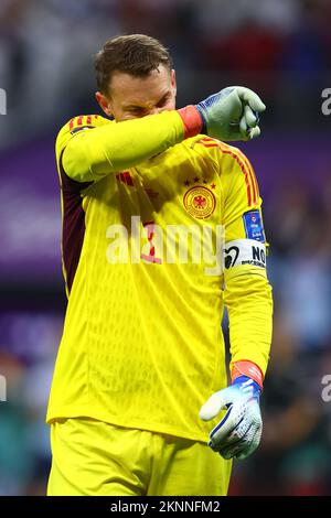 Doha, Katar. 27.. November 2022. Manuel Neuer aus Deutschland reagiert am 27. November 2022 beim FIFA-Weltmeisterschaftsspiel der Gruppe E 2022 im Al Bayt Stadium in Doha, Katar. Foto: Chris Brunskill/UPI Credit: UPI/Alamy Live News Stockfoto