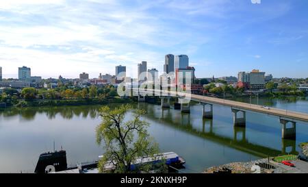 Skyline von Little Rock die Hauptstadt von Arkansas - LITTLE ROCK, USA - 06. NOVEMBER 2022 Stockfoto