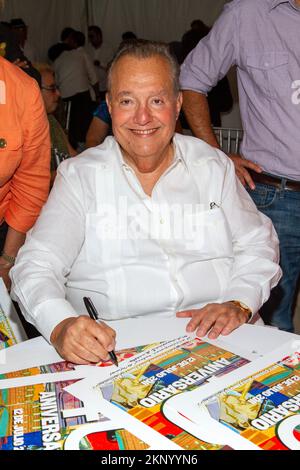 Miami, Vereinigte Staaten Von Amerika. 13.. Juli 2011. MIAMI, FL-Juli 11 : Felipe Valls, SR wird während des 40.. Jubiläums von Versailles am 11. Juli 2011 in Miami, Florida, gesehen. (Foto: Alberto E. Tamargo/Sipa USA) Guthaben: SIPA USA/Alamy Live News Stockfoto