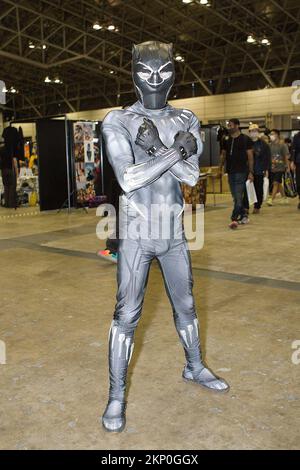 Chiba, Japan. 25.. November 2022. Cosplayer, 25. November 2022 - Veranstaltung: Tokyo Comic Con 2022 auf der Makuhari Messe in Chiba, Japan. Kredit: Michael Steinebach/AFLO/Alamy Live News Stockfoto