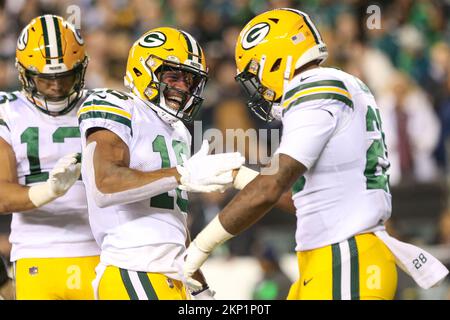 Philadelphia, Pennsylvania, USA. 27.. November 2022. Der Green Bay Packers Wide Receiver Randall Cobb (18) feiert im Endzone, nachdem er während des Spiels gegen die Philadelphia Eagles am Lincoln Financial Field einen Touchdown erzielt hat. (Kreditbild: © Debby Wong/ZUMA Press Wire) Kredit: ZUMA Press, Inc./Alamy Live News Stockfoto