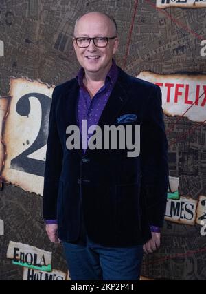 Harry Bradbeer nimmt am 27. Oktober 2022 an der Premiere von Enola Holmes 2 von Netflix im Paris Theater in New York Teil Stockfoto