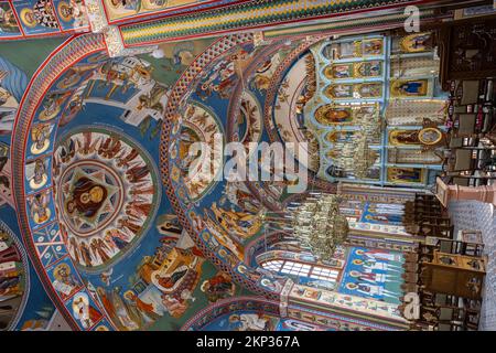 Die Kirche der Geburt der Jungfrau Maria vom Merry Cemetery, Sapanta, Rumänien Stockfoto