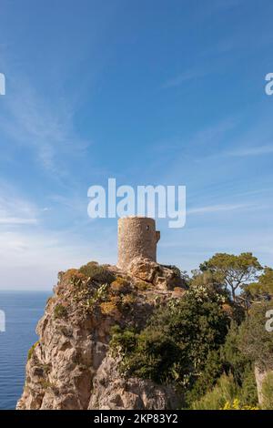 Historischer Wachturm Torre del Verger, auch Torre de ses Animes, in der Nähe des Dorfes Banyalbufar, Sierra de Tramuntana, Mallorca, Balearen, Sp Stockfoto