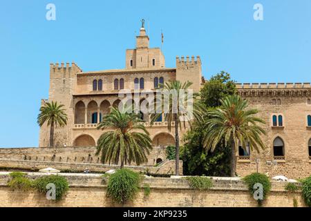 Alcázar Real Palazzo reale dell Almudaina, Königspalast La Almudaina, Residenz der spanischen Königsfamilie, Palma de Mallorca, Mallorca, Spanien, Europa Stockfoto