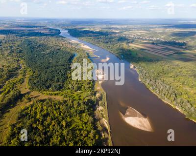 Drohnenfoto, Vistula, Wisla, Slupia Nadbrzezna, Gmina Tarlów, Powiat Opatów, Woiwodschaft Heiliges Kreuz, Polen, Europa Stockfoto