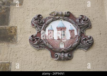 Wappen auf dem Rathaus, Marktplatz, Harzgerode, Harz, Sachsen-Anhalt, Deutschland, Europa Stockfoto