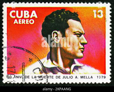 MOSKAU, RUSSLAND - 29. OKTOBER 2022: Auf Kuba gedruckte Briefmarken zeigen Julio A. Mella, circa 1979 Stockfoto