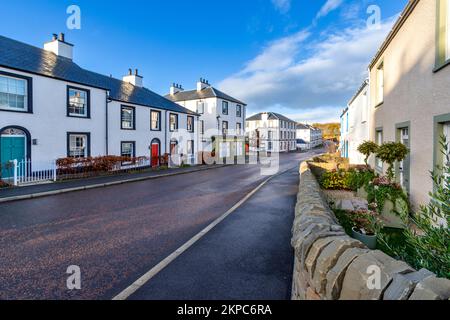 Tornagrain Inverness Schottland ein geplantes Dorf mit Blick auf die Croy Road Stockfoto