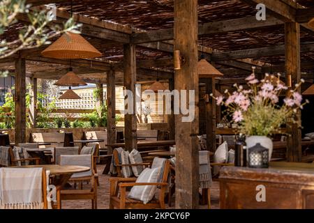 Im Restaurant Horto, Flat Iron Square, South Bank London England Stockfoto