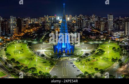 Kathedrale von Maringá, Postkarte der Stadt im Norden von Paraná, Staat im Süden Brasiliens. Stockfoto