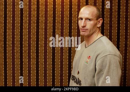 Legende Gareth Thomas – auch bekannt als Alfie – ist ein Rückspieler im Grand-Slam-Verteidiger-Team der Six Nations im Jahr 2006. Vale of Glamorgan Hotel, Wales, Großbritannien, 23. Januar 2006. Foto: Rob Watkins Stockfoto