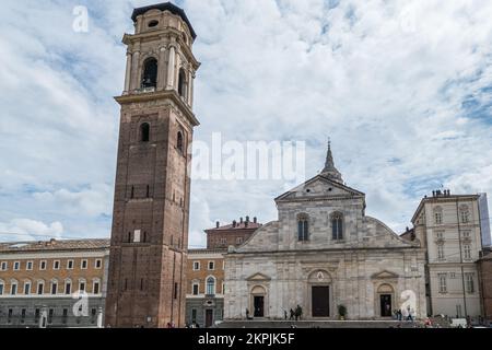 Turin, Italien - 05-06-2022: Der schöne Duomo von Turin Stockfoto