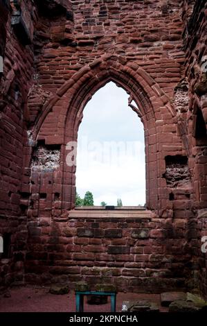 Ruinen der mittelalterlichen St. John's Church in Chester, England. Stockfoto