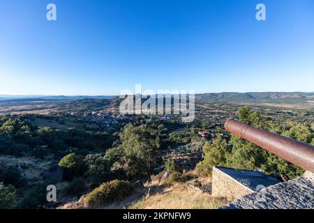Bulwark in Monsanto (Idanha-a-Nova), Idanha-a-Nova, Bezirk Castelo Branco, Portugal. Stockfoto