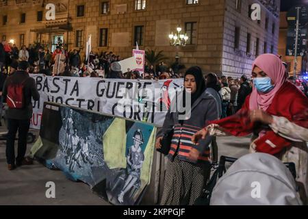 Palermo, Italien. 25.. November 2022. Anlässlich des Welttags gegen Gewalt gegen Frauen, Demonstration in Palermo. (Foto: Antonio Melita/Pacific Press/Sipa USA) Guthaben: SIPA USA/Alamy Live News Stockfoto