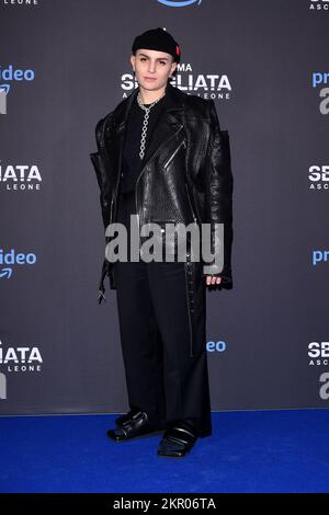 Mailand, Italien. 28.. November 2022. Mailand, Premiere von ‚Sbagliata ascendente leone‘, Amazon Prime Video docuficyion - Gastgutschrift: Independent Photo Agency/Alamy Live News Stockfoto