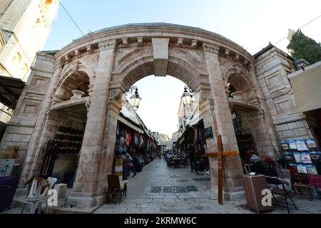 Suk Aftimos in der Muristan im christlichen Viertel in der Altstadt von Jerusalem. Stockfoto