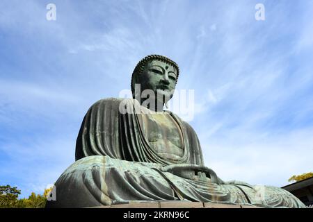 Der große Buddha in Kōtoku-in, Kamakura, Japan. Stockfoto