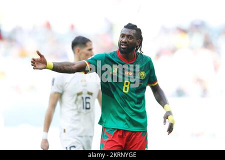 Al-Wakrah, Katar. 28.. November 2022. Andre-Frank Zambo Anguissa (CMR) Fußball : FIFA Weltmeisterschaft 2022 Gruppenspiel Gruppe G zwischen Kamerun 3-3 Serbien im Al Janoub Stadion in Al Wakrah, Katar . Kredit: Mutsu Kawamori/AFLO/Alamy Live News Stockfoto