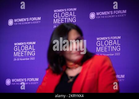 Paris, Frankreich. 29.. November 2022. Illustration während einer planerischen Sitzung auf dem Frauenforum für Wirtschaft und Gesellschaft in Paris, Frankreich, 29. November 2022. Foto: Aurelien Morissard/ABACAPRESS.COM Kredit: Abaca Press/Alamy Live News Stockfoto