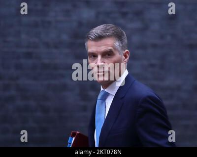 Downing Street, London, Großbritannien. 29.. November 2022. Minister für Verkehr, Mark Harper, kommt zur Kabinettssitzung in Downing Street Nr. 10. Kredit: Uwe Deffner/Alamy Live News Stockfoto