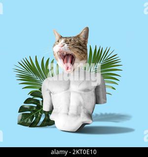Kunstcollage mit Katzenkopf und Statuenkörper auf hellem Hintergrund. Minimalistisches kreatives Konzept. Stockfoto