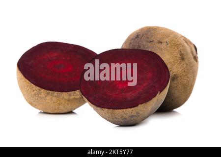 Rote Beete isoliert auf weißem Hintergrund Stockfoto
