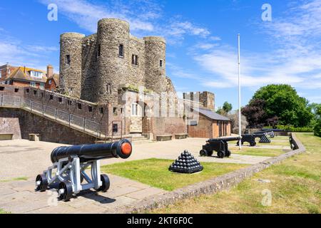 Rye Sussex das Rye Castle Museum oder der Ypern Tower im Gungarden Gun Garden Rye East Sussex England GB Europa Stockfoto