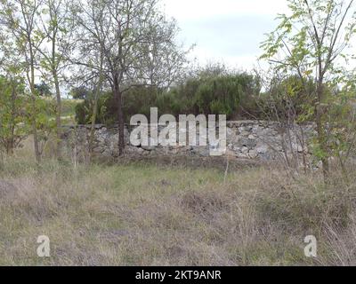 Vor WW2 aufgegebene Kavallerie-Barrackes in Kodra, Kalamaria, Thessaloniki, Griechenland Stockfoto