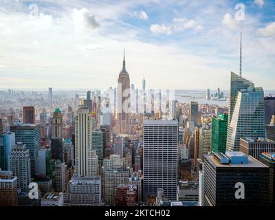 Blick auf Empire State Building, Skyline Manhatten, New York City, New York, USA Stockfoto