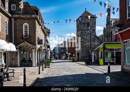 Canterbury,Kent,England,Vereinigtes Königreich - 31. August 2022 : Nachmittagsblick auf die Burgate Street Stockfoto